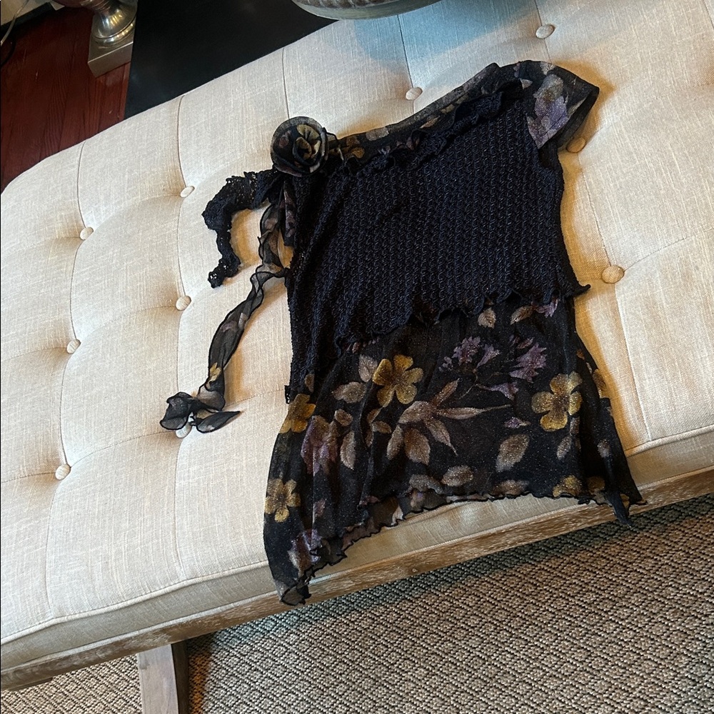 Statement Y2K Dong Fang Ming Li Floral Mesh Crochet Asymmetrical Top Size Small - Picture 2 of 8